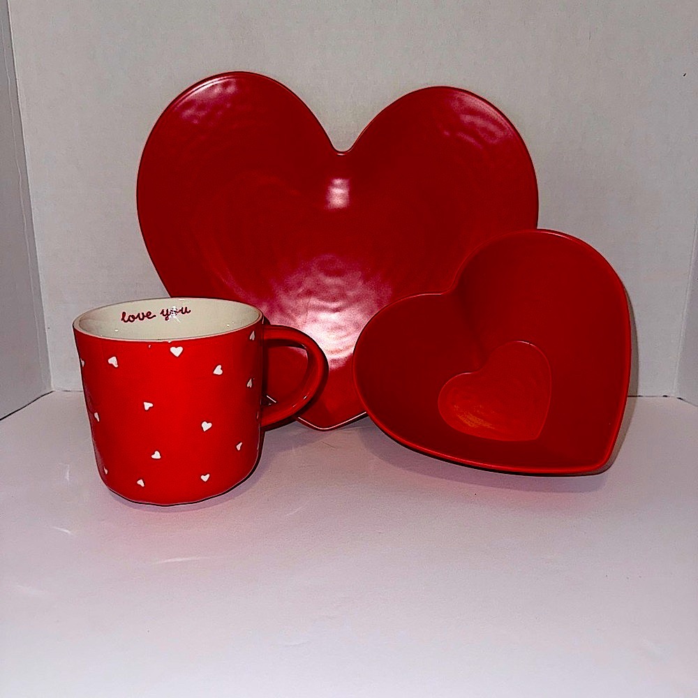 Target Threshold Valentine Gift Bundle Heart Plate, Bowl & Mug